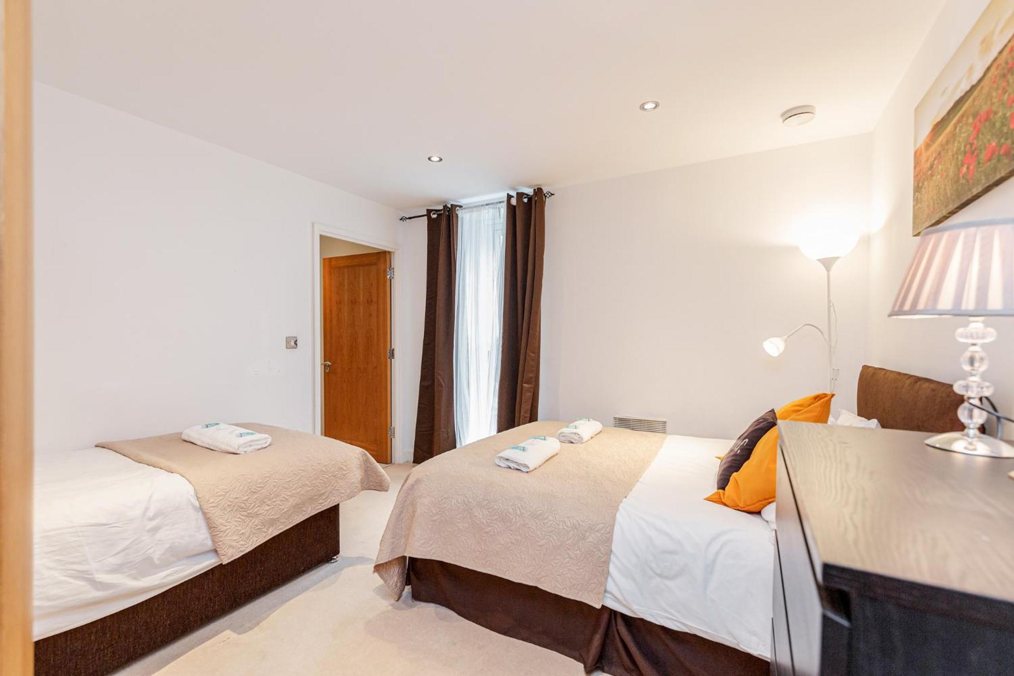 Premium Apartments By Excel Лондон Екстер'єр фото