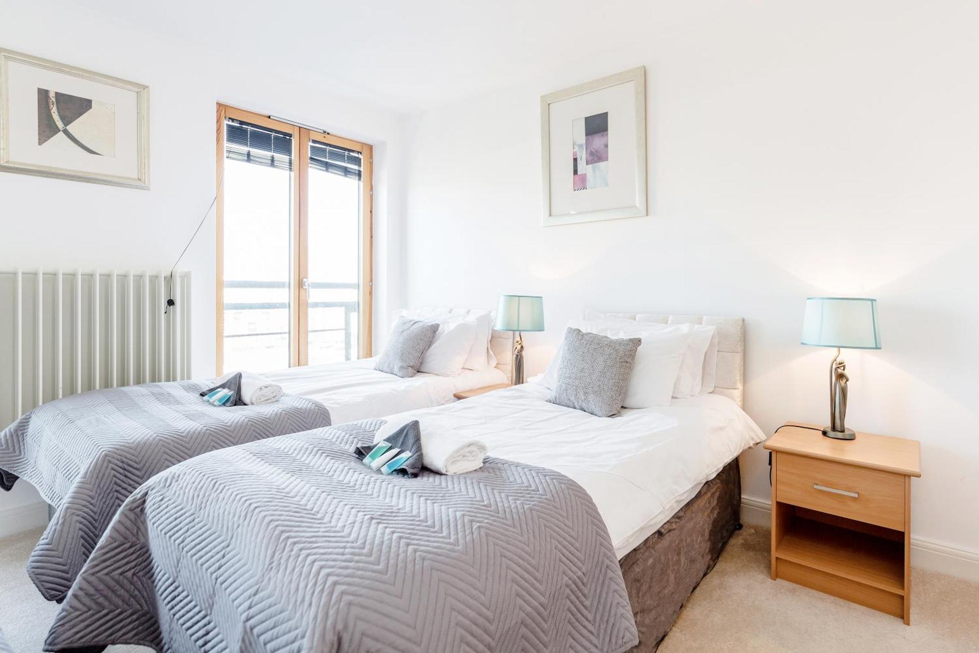 Premium Apartments By Excel Лондон Екстер'єр фото